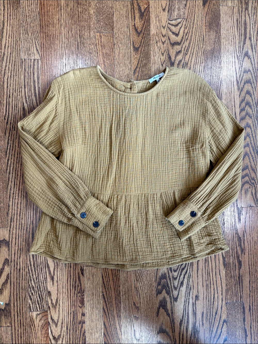 Madewell Lightspun Button-Back Peplum Top, color compass gold, size M.